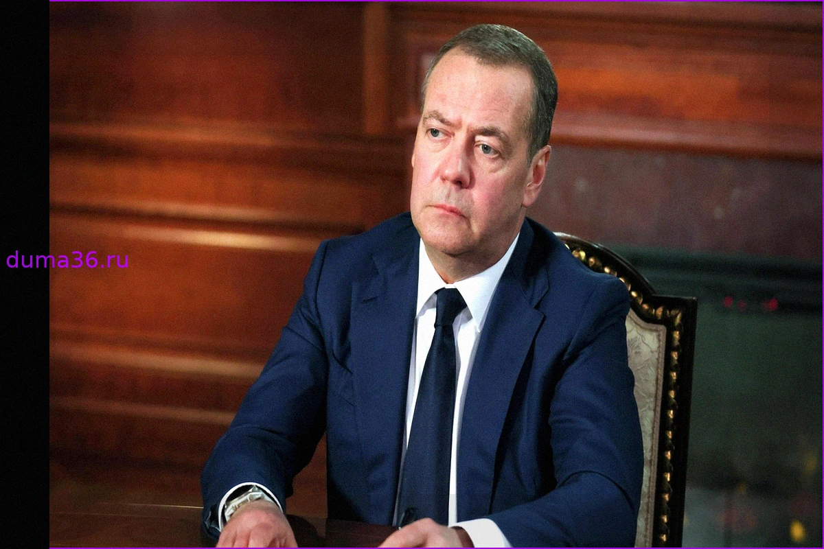 Медведев: Запад целенаправленно толкает мир к ядерному апокалипсису