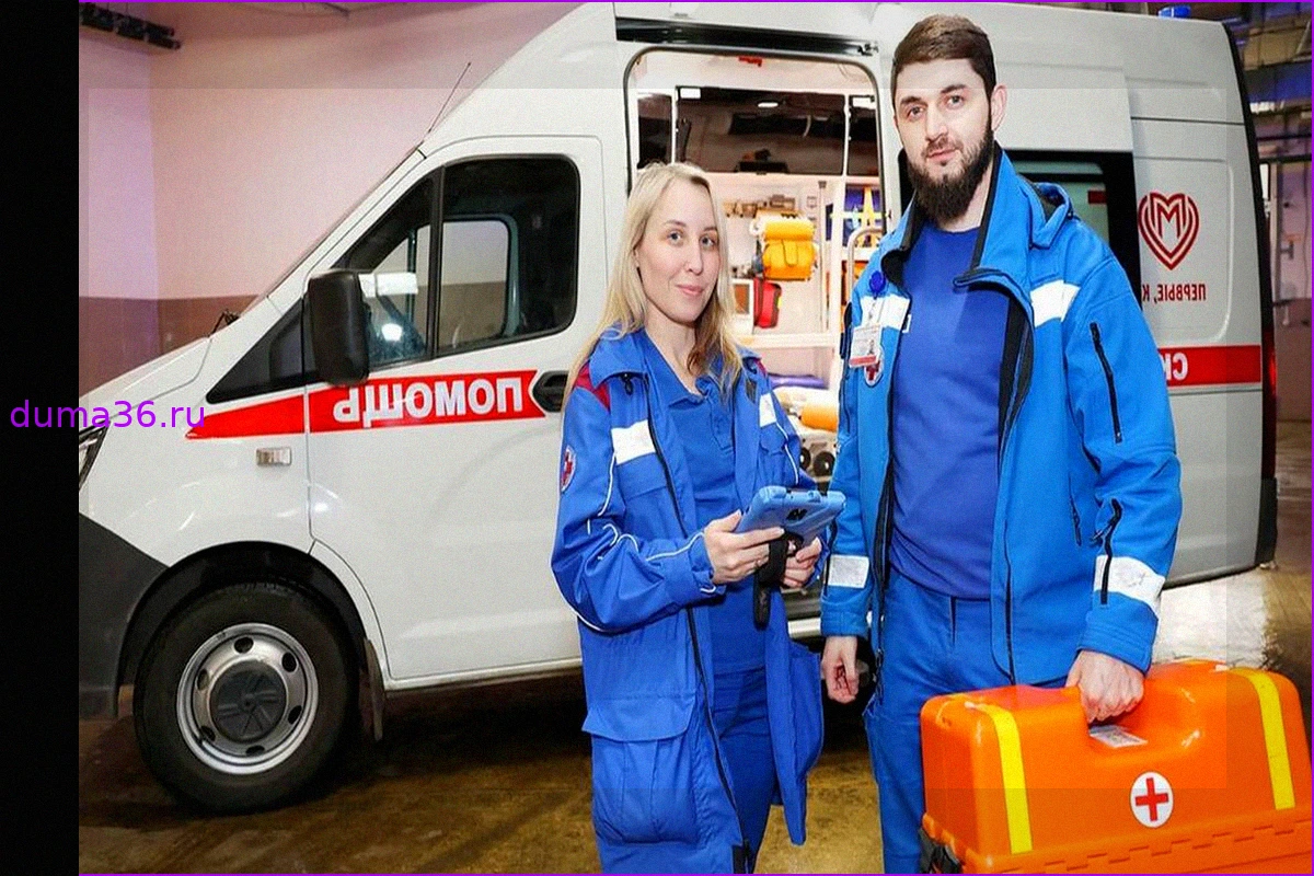 Мэр Москвы Собянин поздравил работников скорой помощи: Эффективность и развитие службы