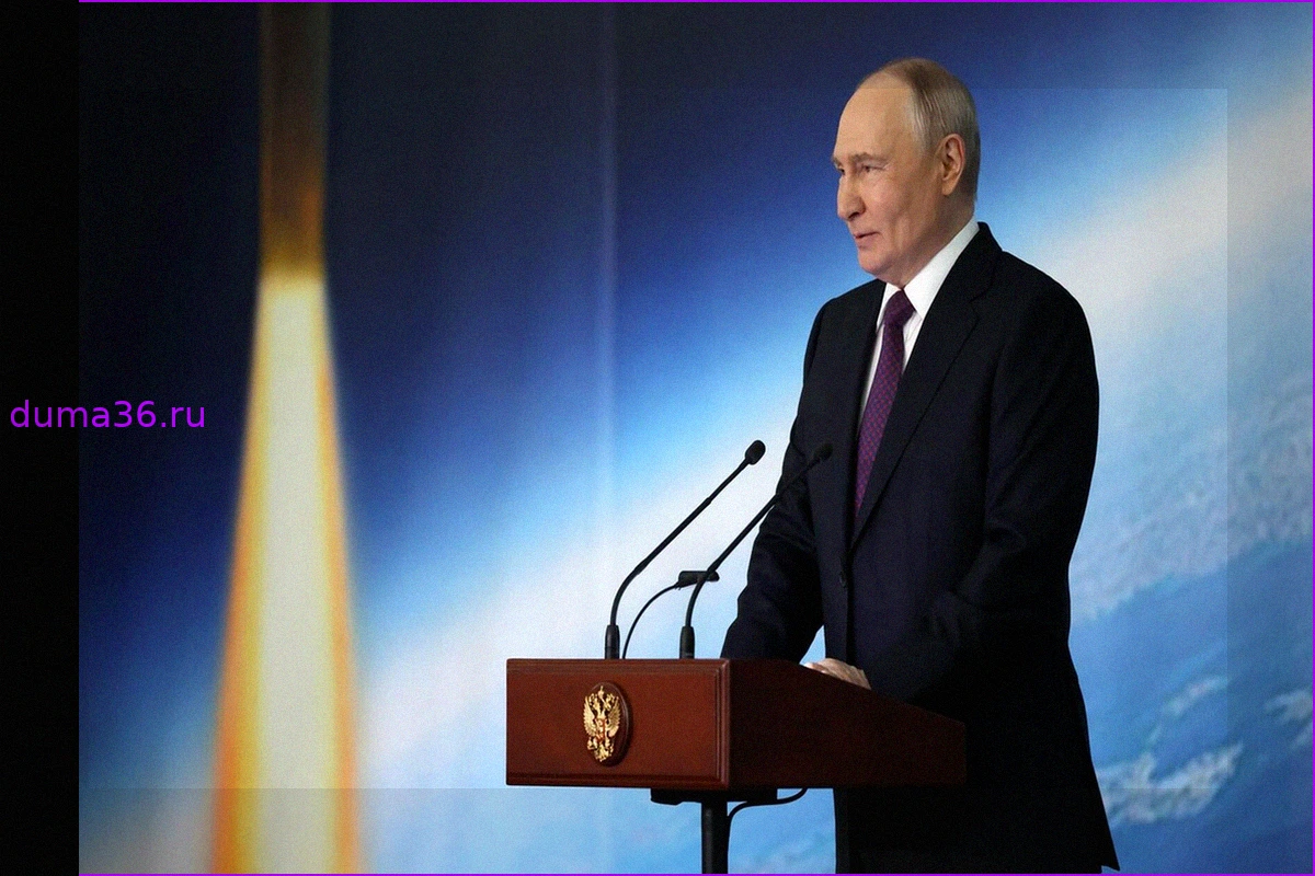 Путин поблагодарил строителей, работающих в пострадавших регионах