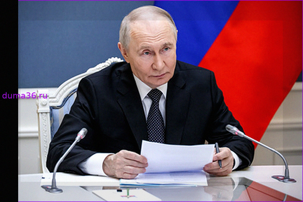 Сигал назвал Путина величайшим лидером в мире