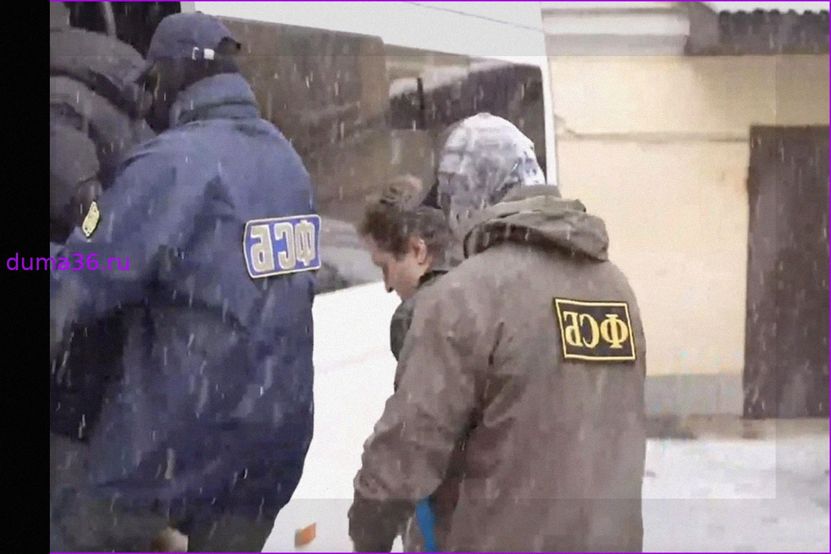 ФСБ опубликовала видео обмена археолога Александра Бутягина