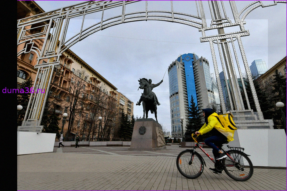 В Москве ограничат скорость курьеров на СИМ: Новые правила и безопасность