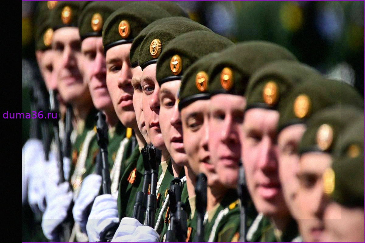 Начало Парада Победы в Москве: Расчеты направляются к Кремлю