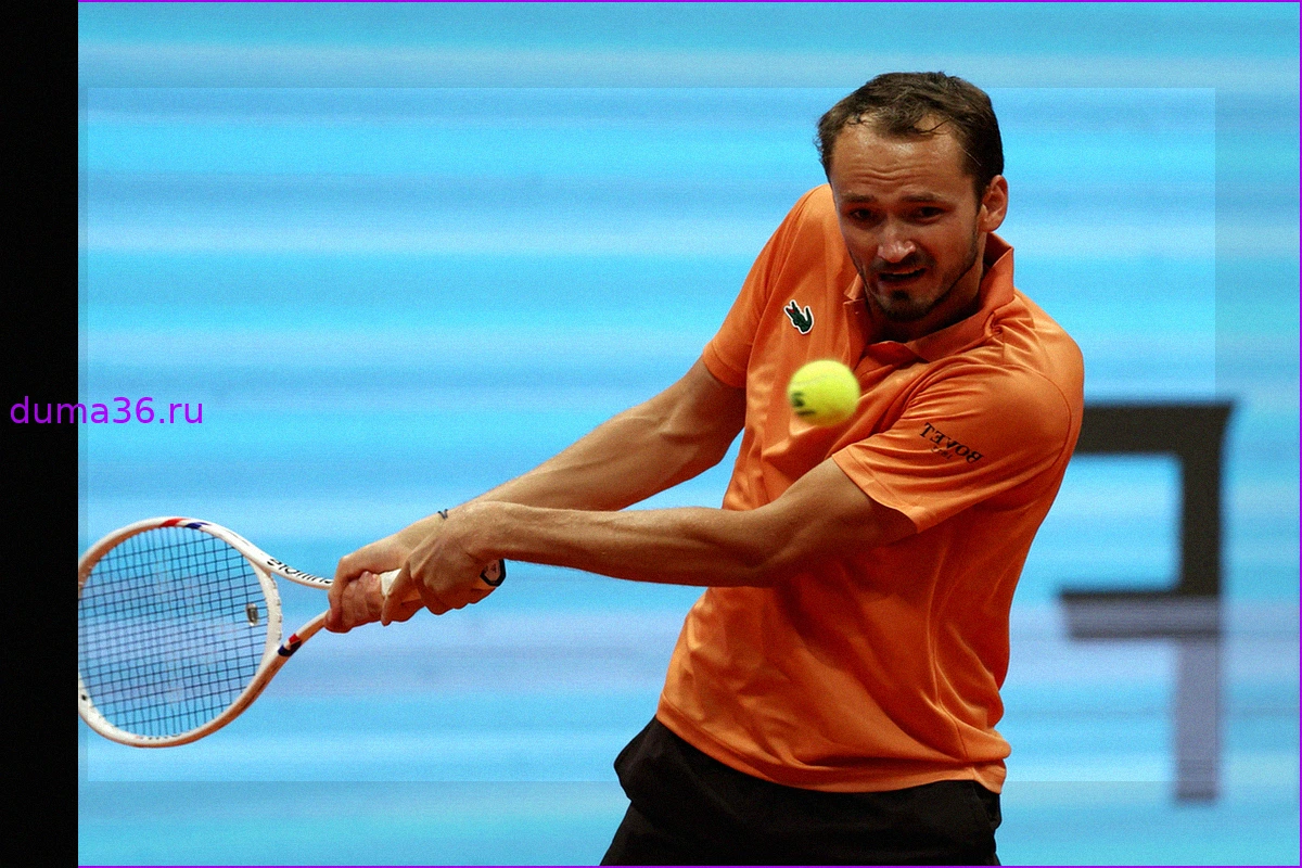 Медведев без борьбы прошел в третий круг турнира Masters в Риме