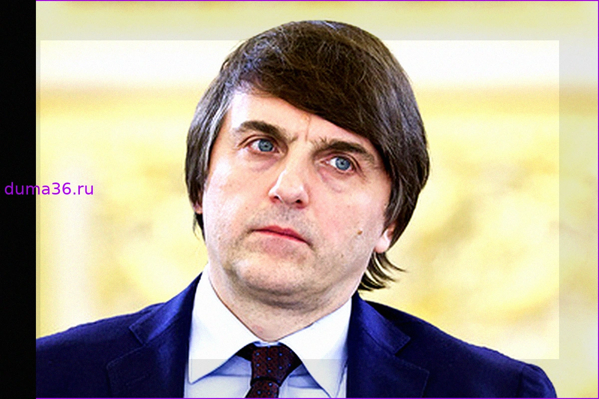 Молодежь в педагогике: Кравцов заявил, что треть учителей в России — молодые специалисты