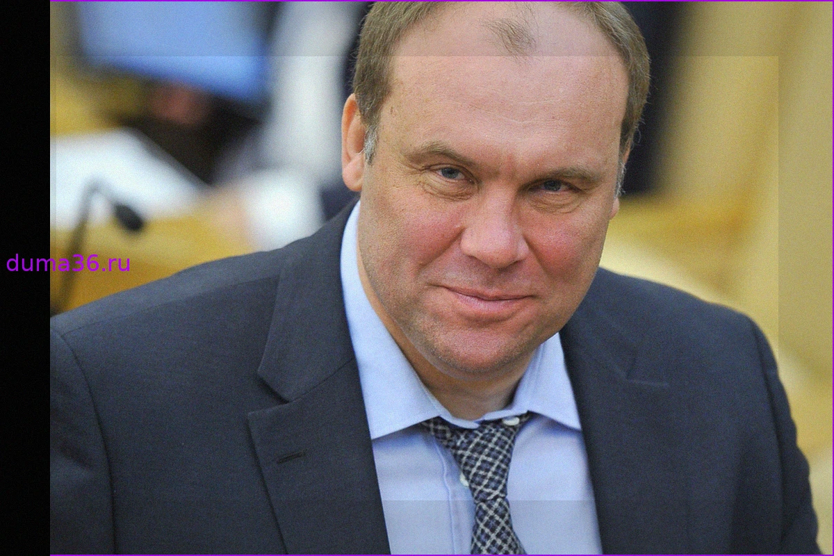 Госдума прокомментировала установку российских флагов в Херсоне